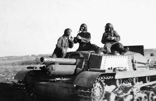 Kagero 88008 History of the 40/43M Zrínyi Assault Howitzer EN – imagen 4
