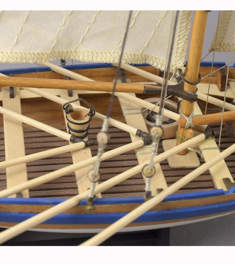 ARTESANIA LATINA 19004N New Jolly Boat HMS Bounty 1/25