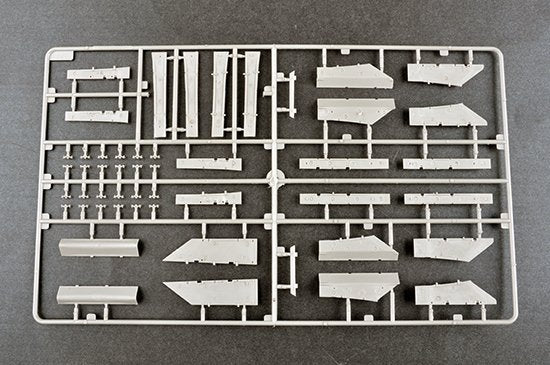 Trumpeter 02246 F-100F Super Sabre 1/32 – immagine 8