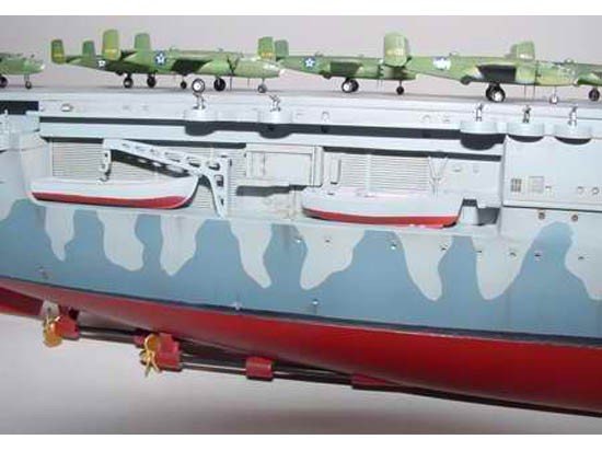 Trumpeter 05601 U.S. Aircraft Carrier CV-8 Hornet 1/350 – immagine 4