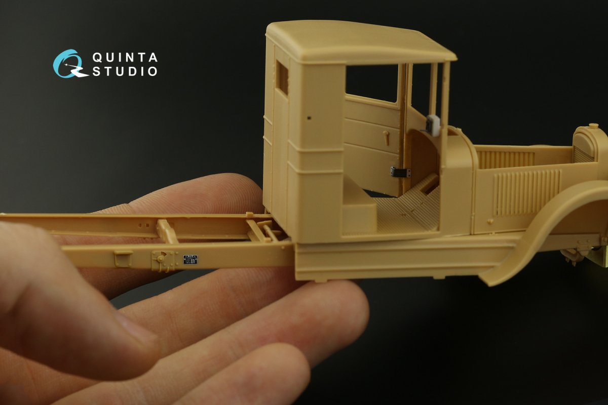 Quinta Studio QD35067 ZiS-5 3D-Printed &amp;amp; coloured Interior on decal paper (All kits) 1/35 – immagine 7