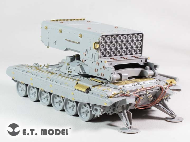 E.T. Model E35-230 Russian TOS-1A Multiple Rocket Launcher (For TRUMPETER 05582) 1/35 – imagen 4