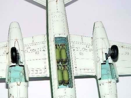 Trumpeter 01604 Ilyushin IL-28 Beagle 1/72 – imagen 2
