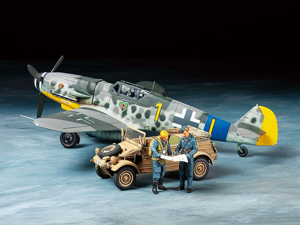 Tamiya 25204 Messerschmitt Bf109 G-6 &amp;amp; Kübelwagen Type 82 Set 1/48