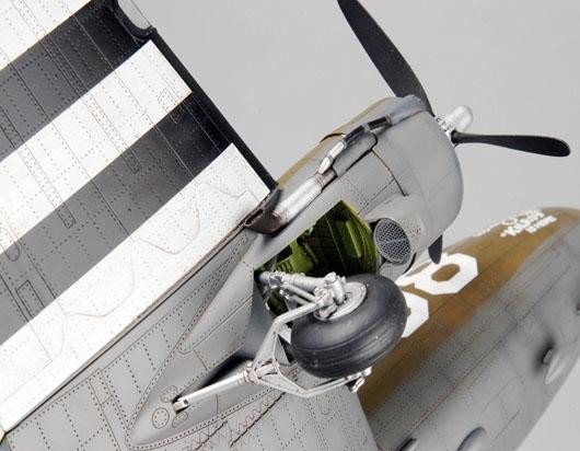 Trumpeter 02828 C-47A Skytrain 1/48 – image 4