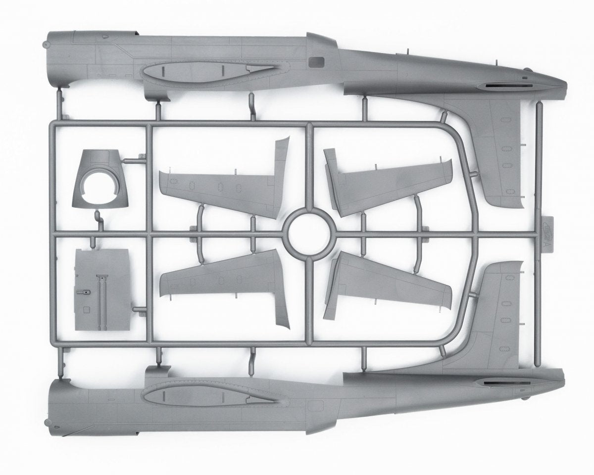 ICM 48281 B-26B-50 Invader, bombardier américain de la guerre de Corée, échelle 1/48 – image 2