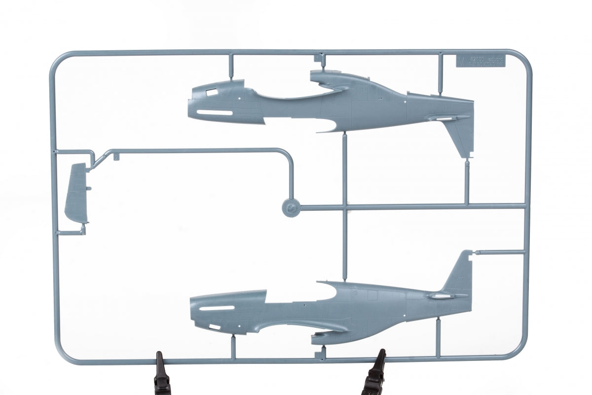 Eduard 82107 P-51B Mustang Birdcage canopy 1/48 – imagen 22