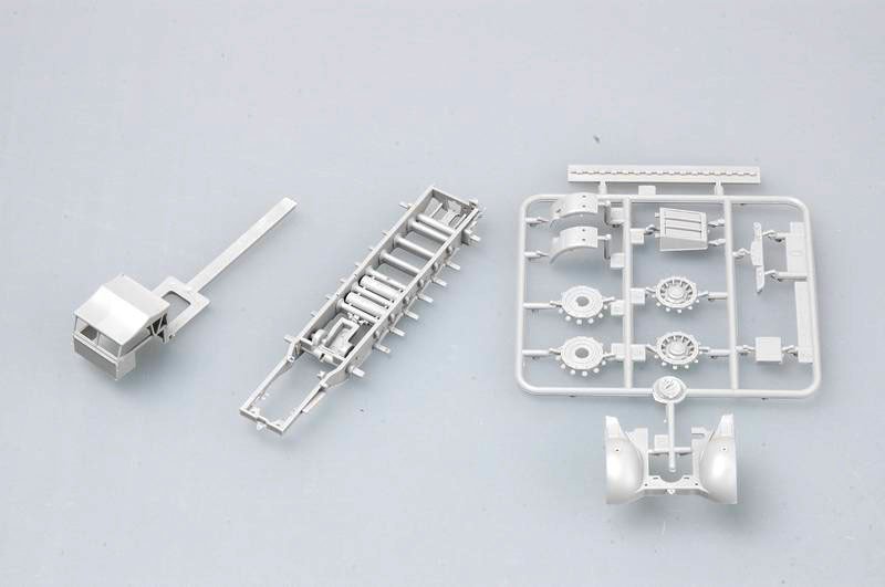 Trumpeter 07275 German Sd.Kfz.9 (18t) Half-Track Sd.Ah.116 Trailer 1/72 – immagine 6
