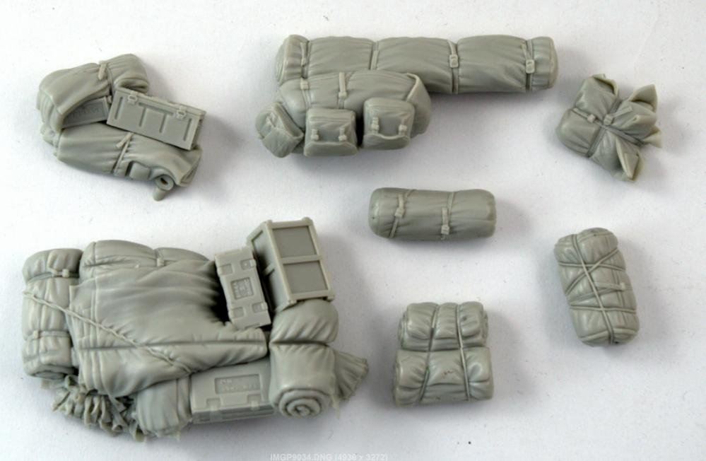 Panzer Art RE35-471 Stowage set for M3A3 “Stuart” V (British Army) 1/35 – immagine 4