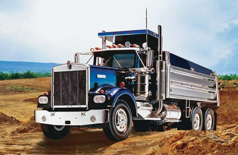 Revell 07406 Kenworth Dump Truck 1/25
