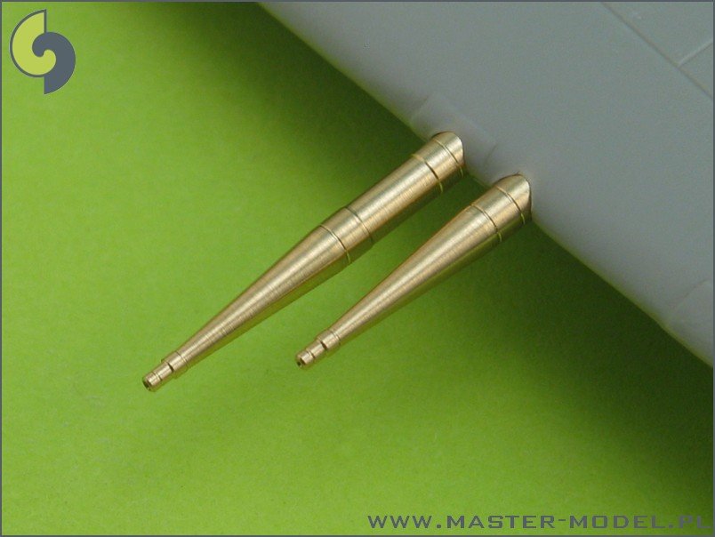 Master AM-72-004 Supermarine Spitfire C wing - Hispano 20mm cannons in fairings (two versions) – immagine 3