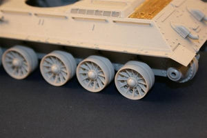 Panzer Art RE35-087 Burn out late “Spider” wheels for T-34/T-54 tanks 1/35 – Bild 3