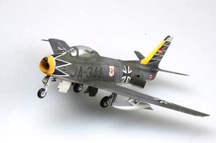 Hobby Boss 80259 F-86F-40 Sabre 1/72 – imagen 4