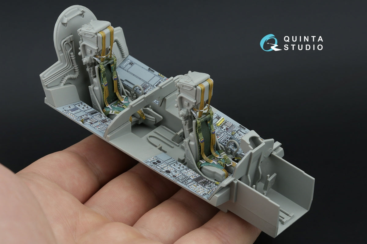 Quinta Studio QD+32231 Tornado ECR German 3D-Printed &amp;amp; coloured Interior on decal paper (Italeri) (with 3D-printed resin parts) 1/32 – Bild 10