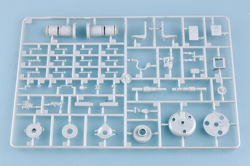 Trumpeter 05105 CH-47D CHINOOK 1/35 – image 6