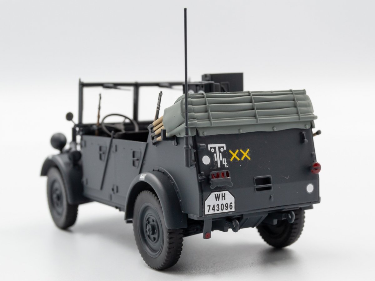 ICM DS3513 WWII Wehrmacht le.gl.Einheitz-Pkw 1/35 – immagine 4