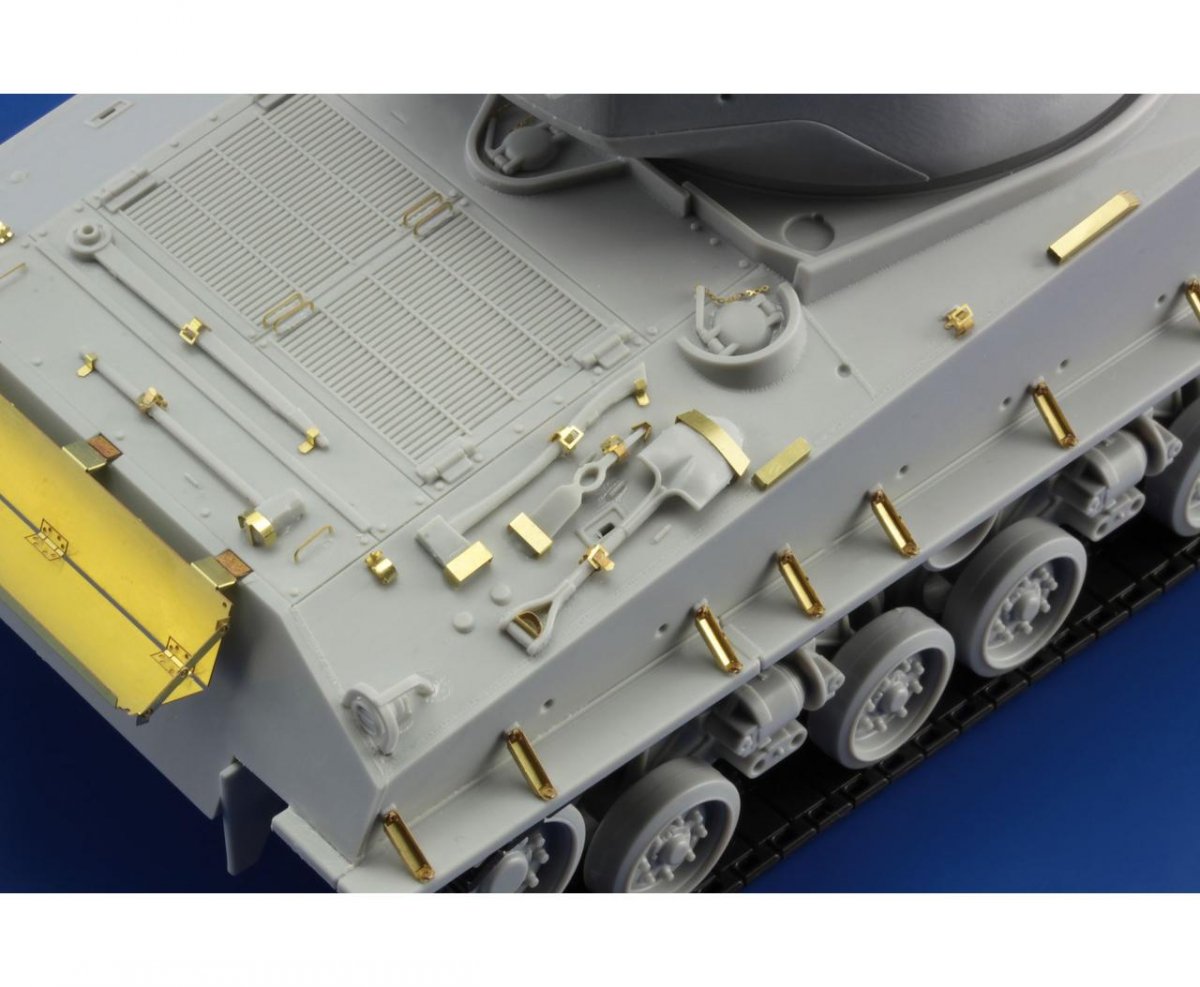 Eduard 36334 M4A3E8 TAMIYA 1/35 – immagine 4