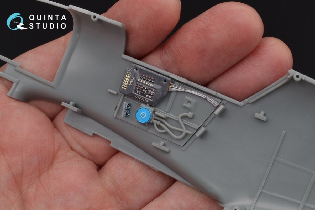 Quinta Studio QD32046 Bf 109G-10 3D-Printed &amp;amp; coloured Interior on decal paper (for Trumpeter kit) 1/32 – Bild 9