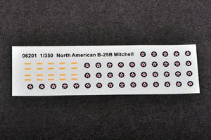 Trumpeter 06201 North American B-25B Mitchell (10 pièces) (1/350) – image 4
