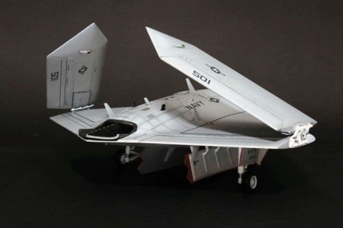 Freedom 18001 U.S Navy UCAS X-47B 1/48 – immagine 7