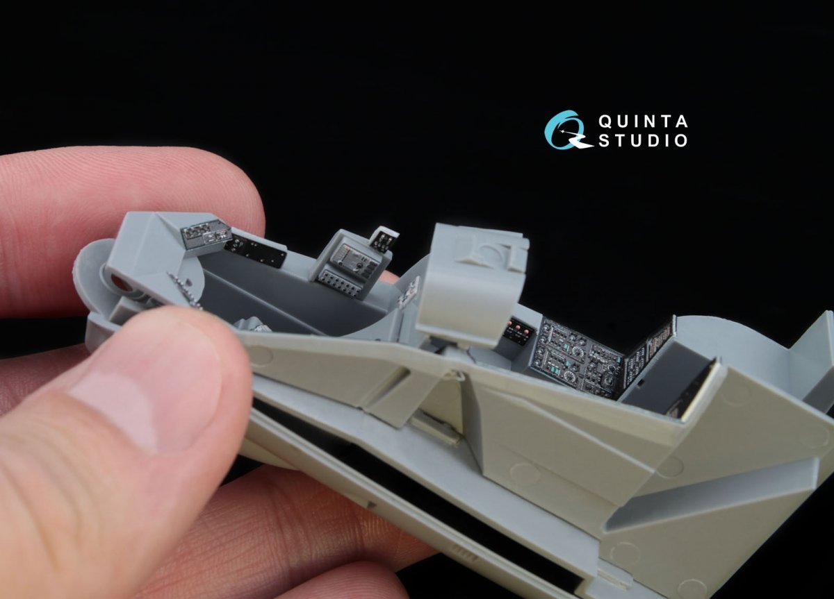 Quinta Studio QD48036 Mi-24V NATO (black panels) 3D-Printed &amp;amp; coloured Interior on decal paper (for Zvezda kit) 1/48 – imagen 5