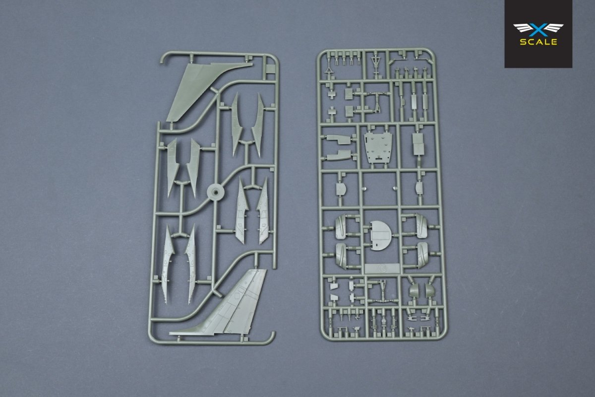 X-Scale 144001 Airliner DC-8-33 - Long-Range Narrow-Body Passenger Airliner 1/144 – Bild 8