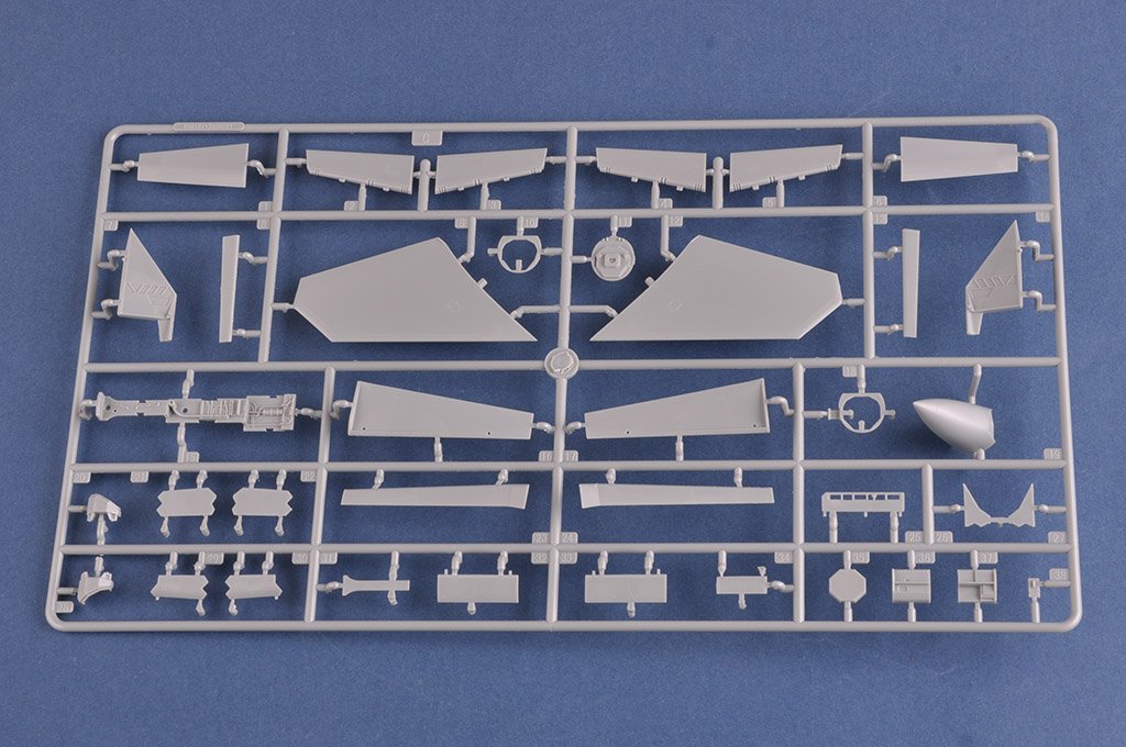 Hobby Boss 85813 F/A-18F Super Hornet 1/48 – immagine 10