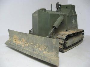 Mirror Model 35852 U.S. Armored Bulldozer 1/35 – imagen 2