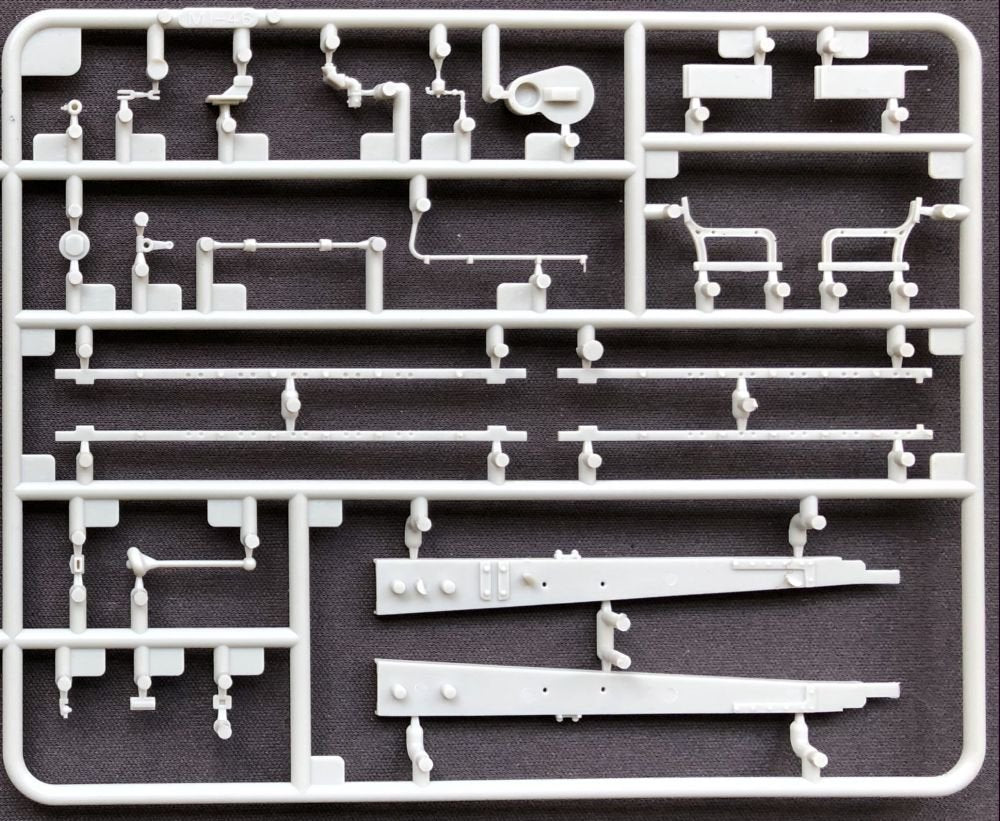 Thunder Model 35400 Russian ChTZ S60 Stalinetz 1/35 – Bild 10
