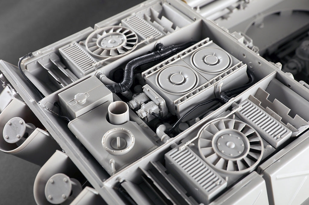 Trumpeter 00948 German Tiger II Heavy Tank - Porsche Turret Early Production 1/16 – immagine 9