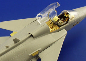 Eduard 49300 JAS-39 Gripen 1/48 Italeri – immagine 7