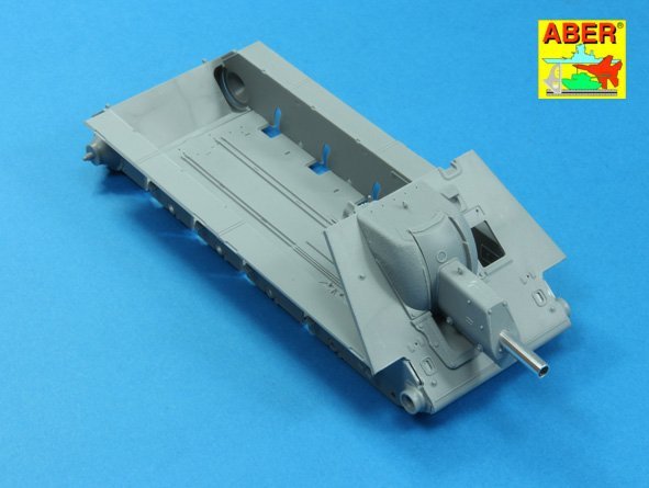 Canon Aber 35L-204 soviétique de 122 mm M-30 pour canon automoteur SU-122 (1/35) – image 3