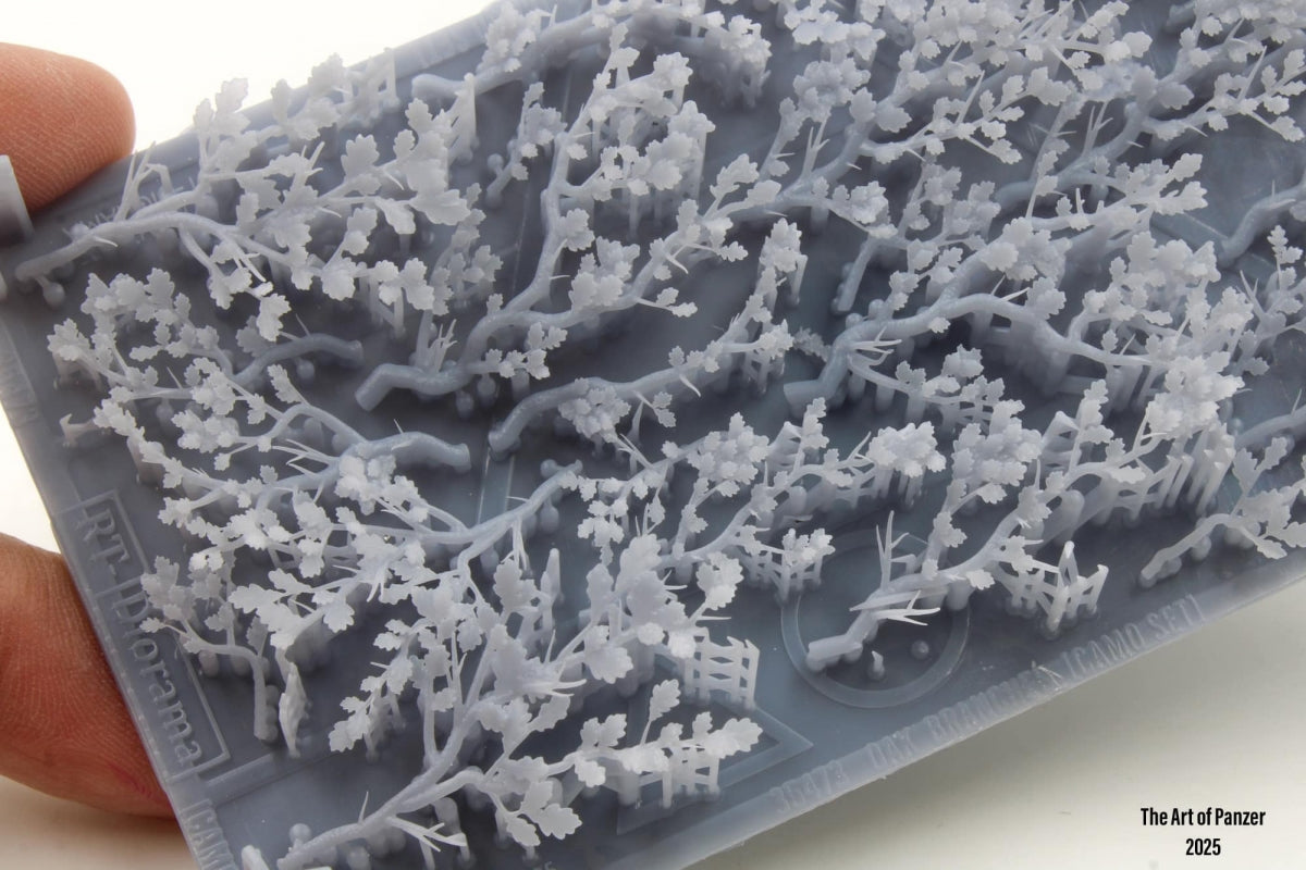 RT-Diorama 35473 Oak Tree Branches - Camo Foliage 1/35