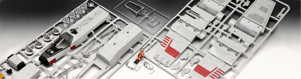 Revell 06890 X-Wing Fighter 1/29 – image 3