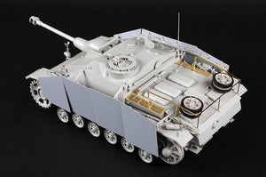 Trumpeter 00947 Germany III Assault Gun Type G Late Model (2 in 1) 1/16 – image 28