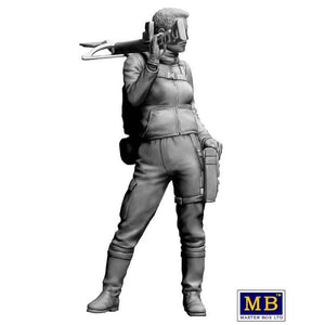Master Box 35214 Pоst-apocalyptic fiction. Desert Battle Series. Skull Clan - Long distance raid. Kit No.2 A new leader. Hanna 1/35 – immagine 4