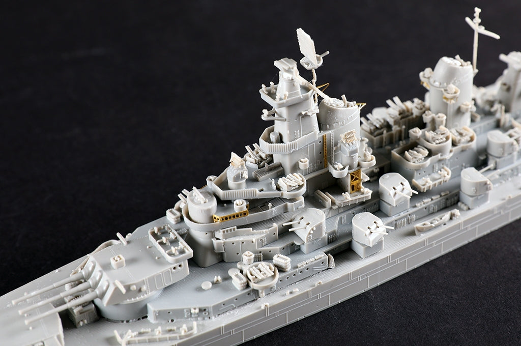 Trumpeter 06749 USS Iowa BB-61 1/700 – imagen 12