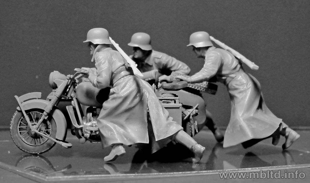 Master Box 35178 German Motorcyclists WWII – immagine 3