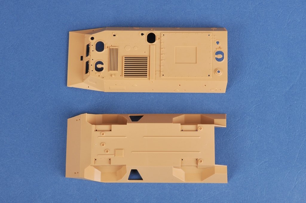 Hobby Boss 82488 WZ550 w/ AFT-9 AT Missile Launcher 1/35 – immagine 7