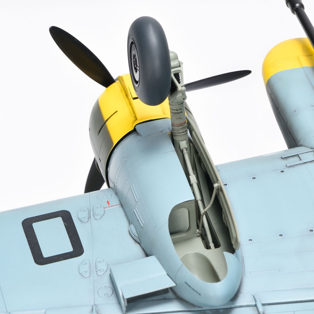 Zoukei-Mura SWS3219 Henschel Hs 129 B-3 1/32 – image 7