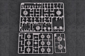Trumpeter 05546 Soviet T-10M Heavy Tank – Bild 9