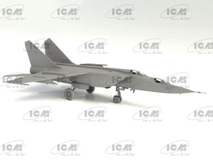 ICM 72178 MiG-25PU Soviet Training Aircraft 1/72 – imagen 4