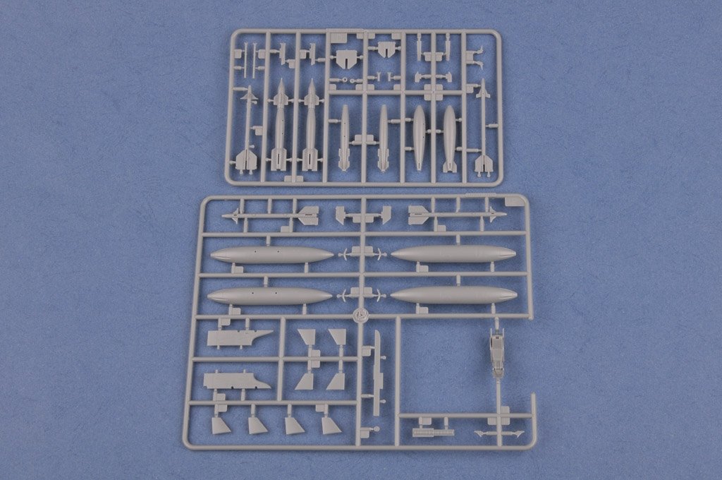 Hobby Boss 81742 A-1A Ground Attack Aircraft 1/48 – immagine 8