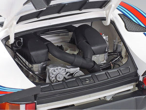 Tamiya 12057 Porsche 935 Martini 1/12 – image 5