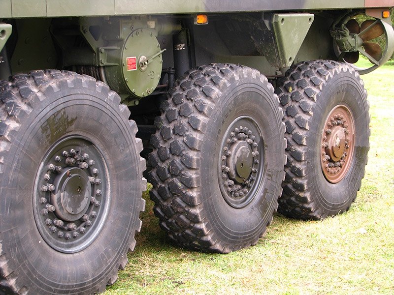 Eureka XXL ER-3554 – Sagged Wheel Set for KTO Rosomak 1/35 – Bild 6