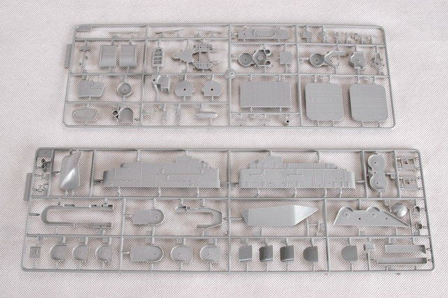 Trumpeter 05609 USS TICONDEROGA CV-14 1/350 – imagen 7