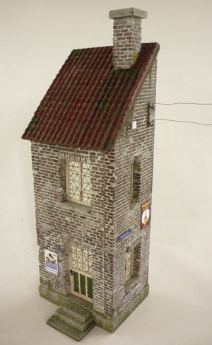 RT-Diorama 35258 Corner Building 1/35 – imagen 3