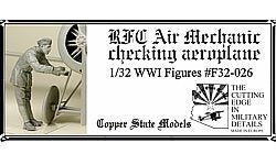 Copper State Models F32-026 RFC Mécanicien d&amp;#39;aviation vérifiant l&amp;#39;avion 1/32