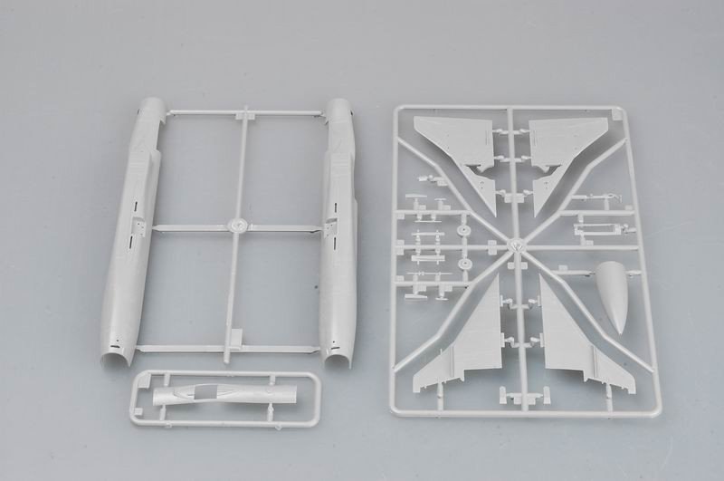 Trumpeter 01623 Su-15 TM Flagon-F 1/72 – immagine 5