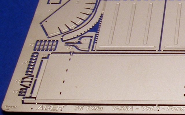 Aber 35129 Blotniki do radzieckiego czolgu sredniego T-55A cz.2 zestaw dodatkowy (TAM,TRU) 1/35 – Bild 3